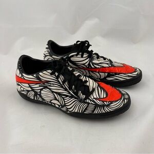 Nike Black and Red Athletic Shoes